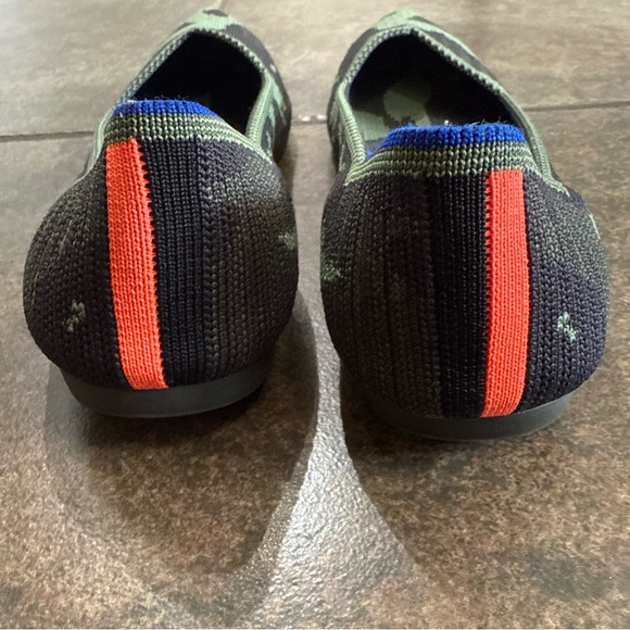 Rothy’s  The Point Camo Pointed Toe Ballet Flat Size US 8.5 - Runs Small - Picture 7 of 8